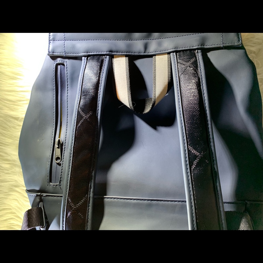 Hunter Mimi Backpack - image 5